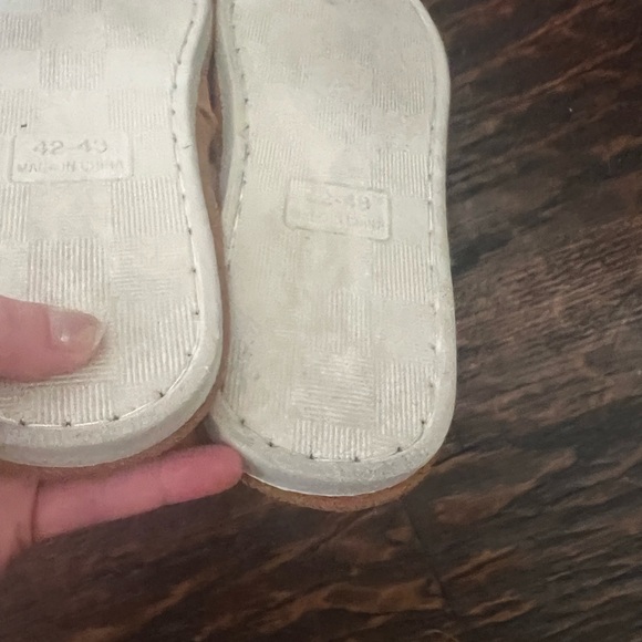 Slippers from Target size 42-43, size 10 - Picture 3 of 4